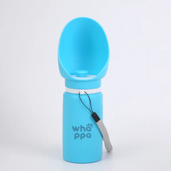 BUTELKA NA WODĘ DLA PSA turystyczna składany bidon z miską 0,55L niebieski 2