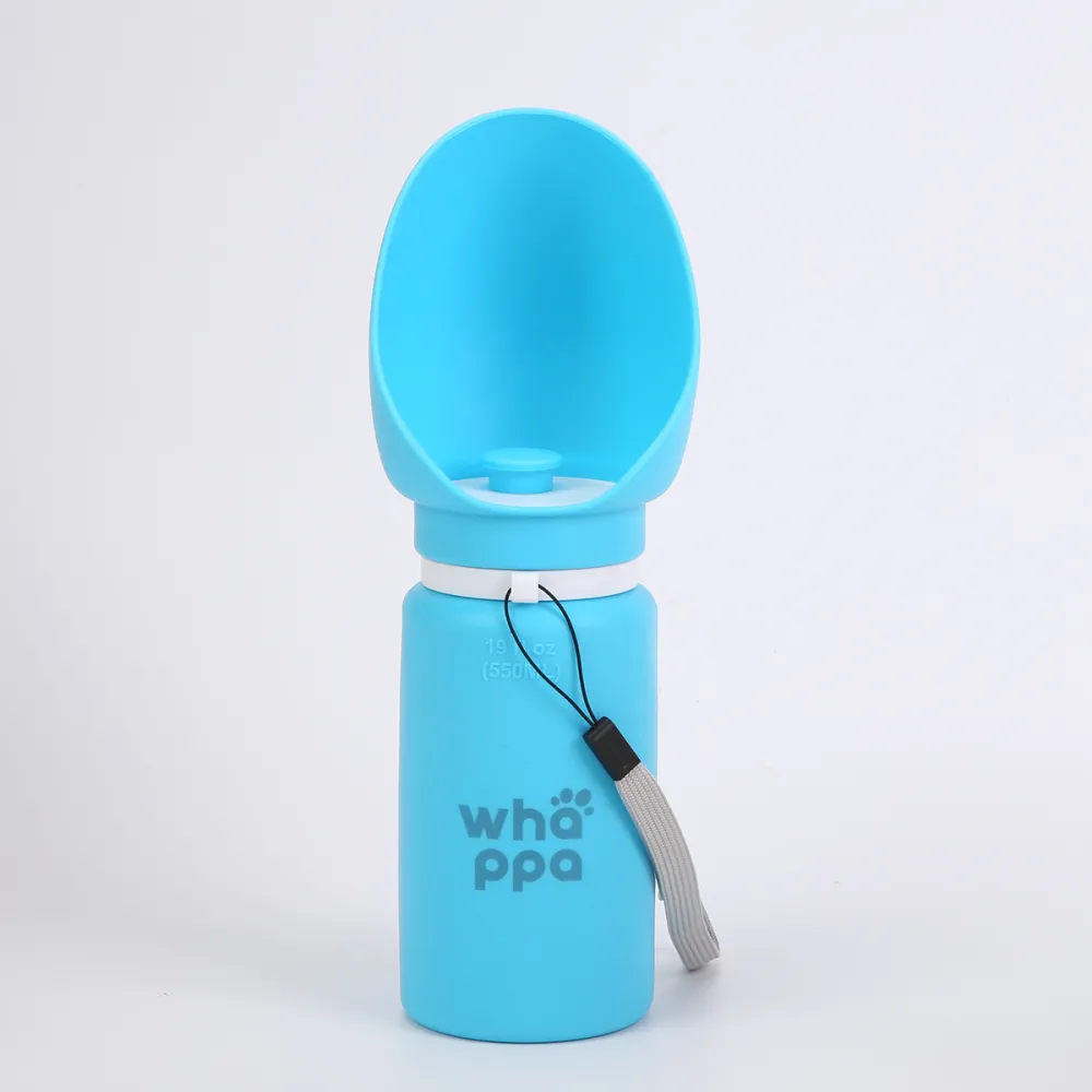 BUTELKA NA WODĘ DLA PSA turystyczna składany bidon z miską 0,55L niebieski